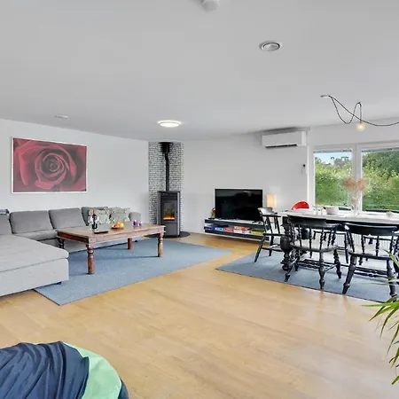 3 Bedroom Stunning In