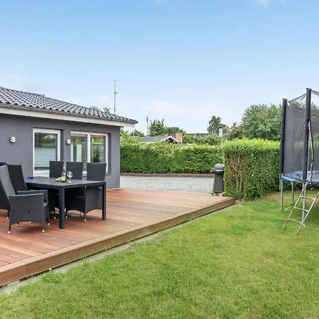 3 Bedroom Stunning In בית נופש